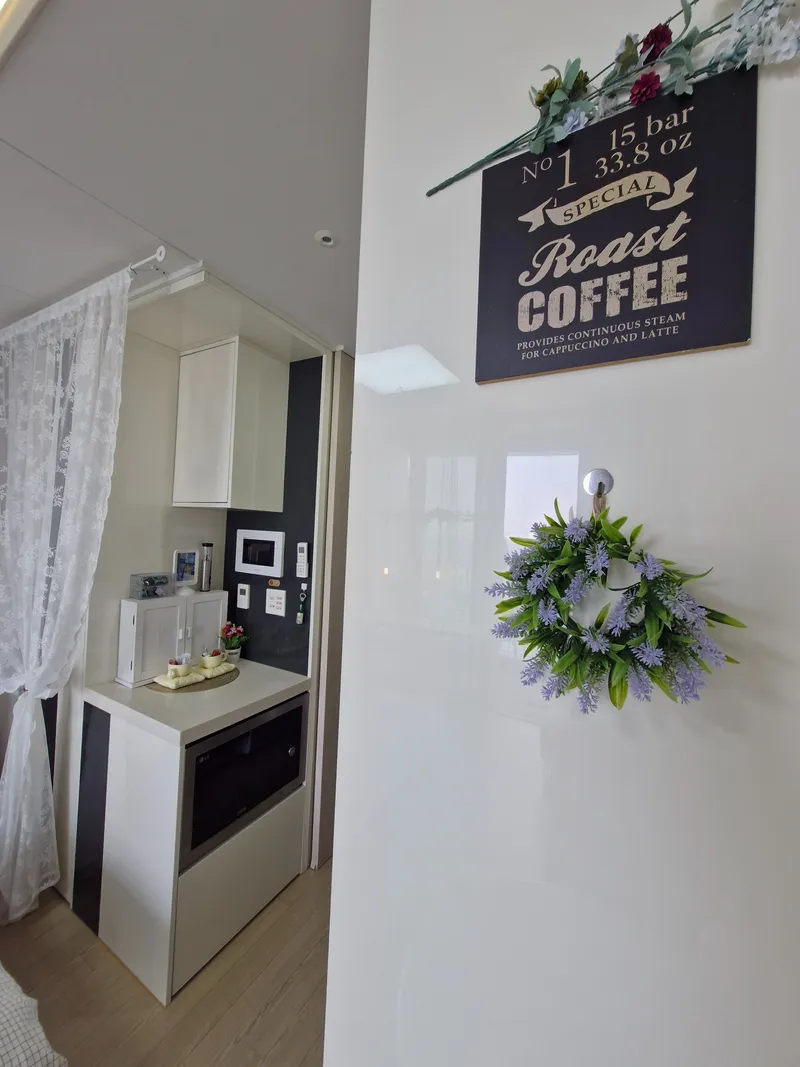 [Yeongjong, Incheon] Bt House (Love Yeongjong) Living for a Week #Netflix #Free Parking #King Bed #Dryer 11