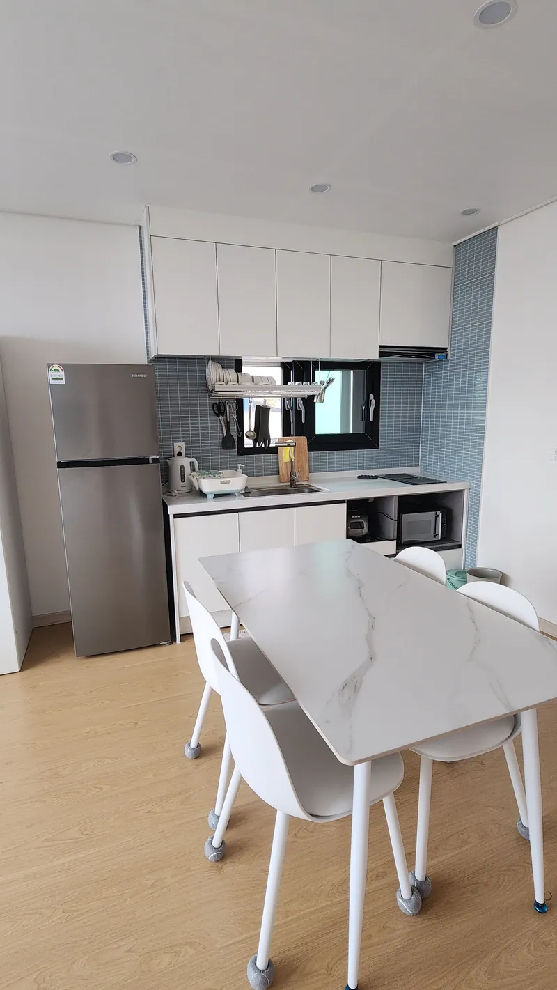[Pohang] Room 202, 2nd floor, with a view of the Guryongpo ocean 8