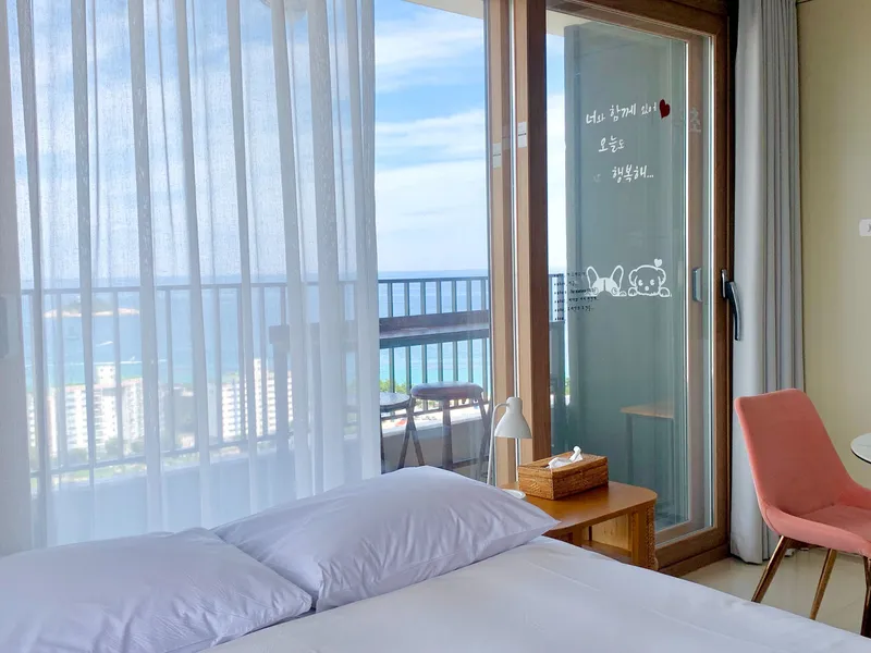 [Sokcho] A place to relax your mind and soul in the tranquility of the sea near Sokcho Beach. 2