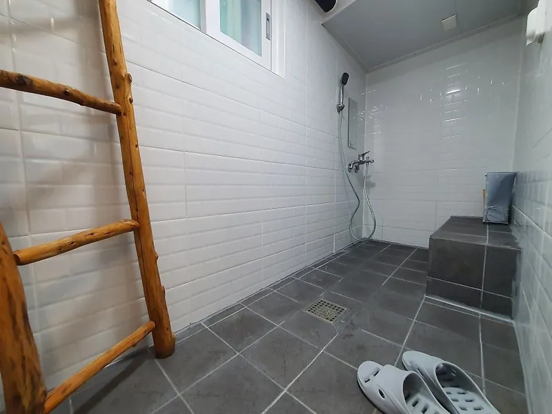 [Aewol, Jeju] 1 Minute from Aewol Sea, Every Moment Becomes Rest / Healing Private Stay / Fully Furnished Two-Room 7