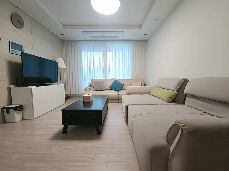 [Namyangju] 3 bedrooms, 2 bathrooms / Newly built, fully furnished / High-rise with a view / 2 minutes to E-Mart / 3 minutes to Byeolnae Station 8