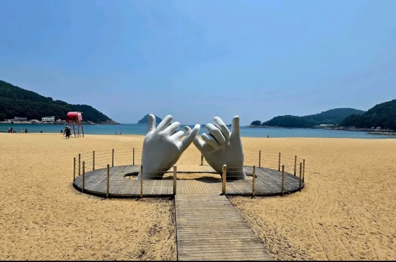 [Namhae] 1 minute walk from Eunmosae Beach, 3-room ocean view 18