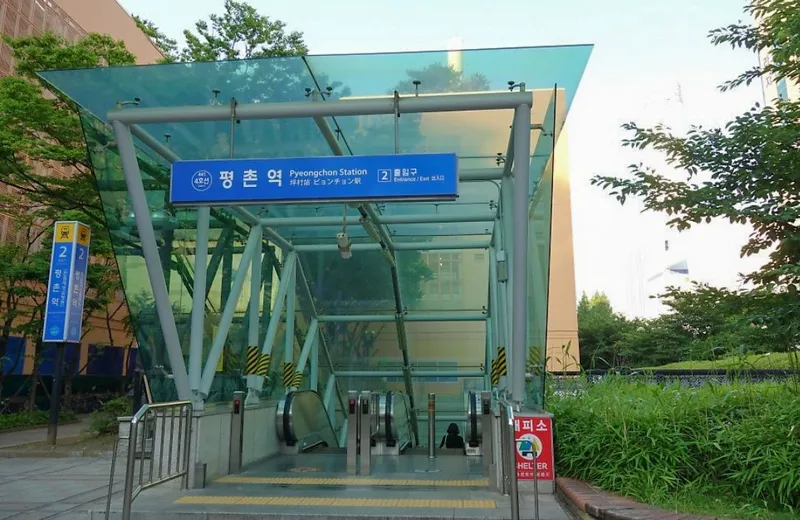 [Anyang] 1 minute from Pyeongchon Station | Stylish accommodation with hotel-level cleanliness | Quiet | Free parking | Great location 22