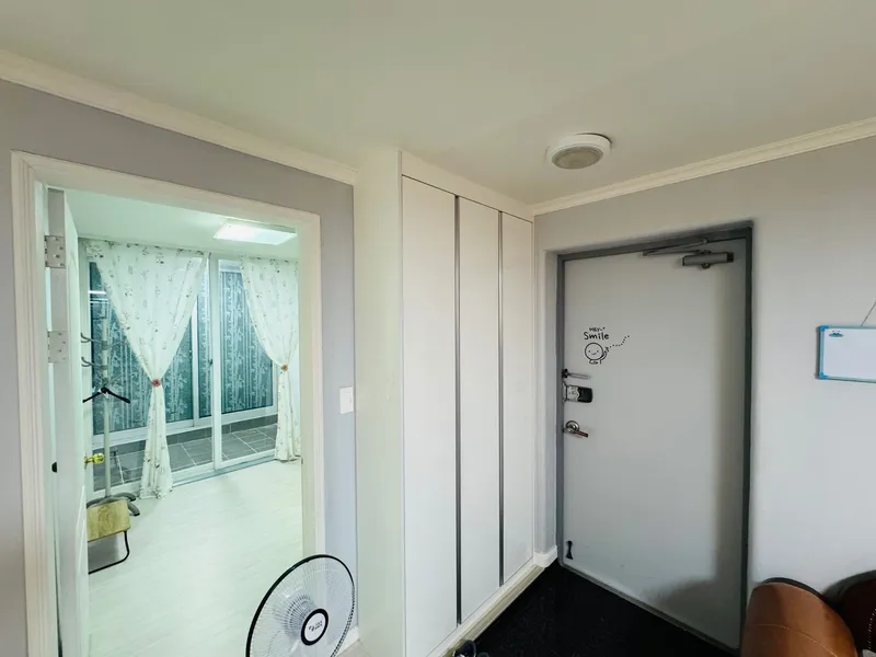 [Cheonan][Cheonan, South Chungcheong Province] Apartment 5 minutes from bus terminal, 15 minutes walk from Dujeong Station 2