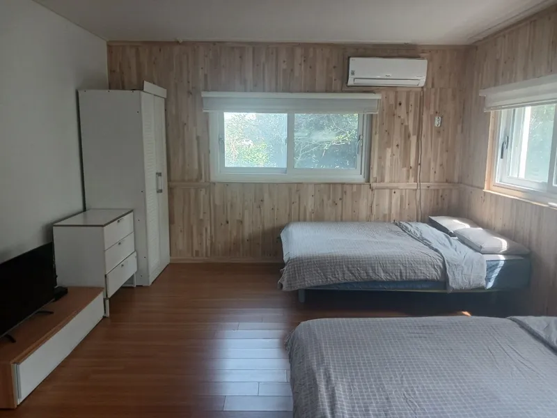 [Pyoseon, Seogwipo] 30-pyeong main building with a view of the botanical garden and pet-friendly 17