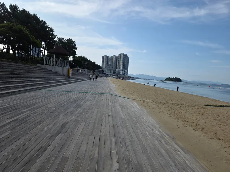 [Yeosu] Beachfront marina, yacht marina, waterfront beach, Jangdo Island of Art, free parking 42