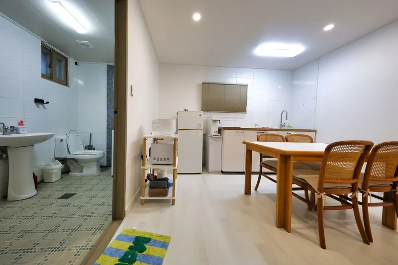 [Beophwan-dong, Seogwipo] Dog-friendly detached house B in front of Beophwan Port 4