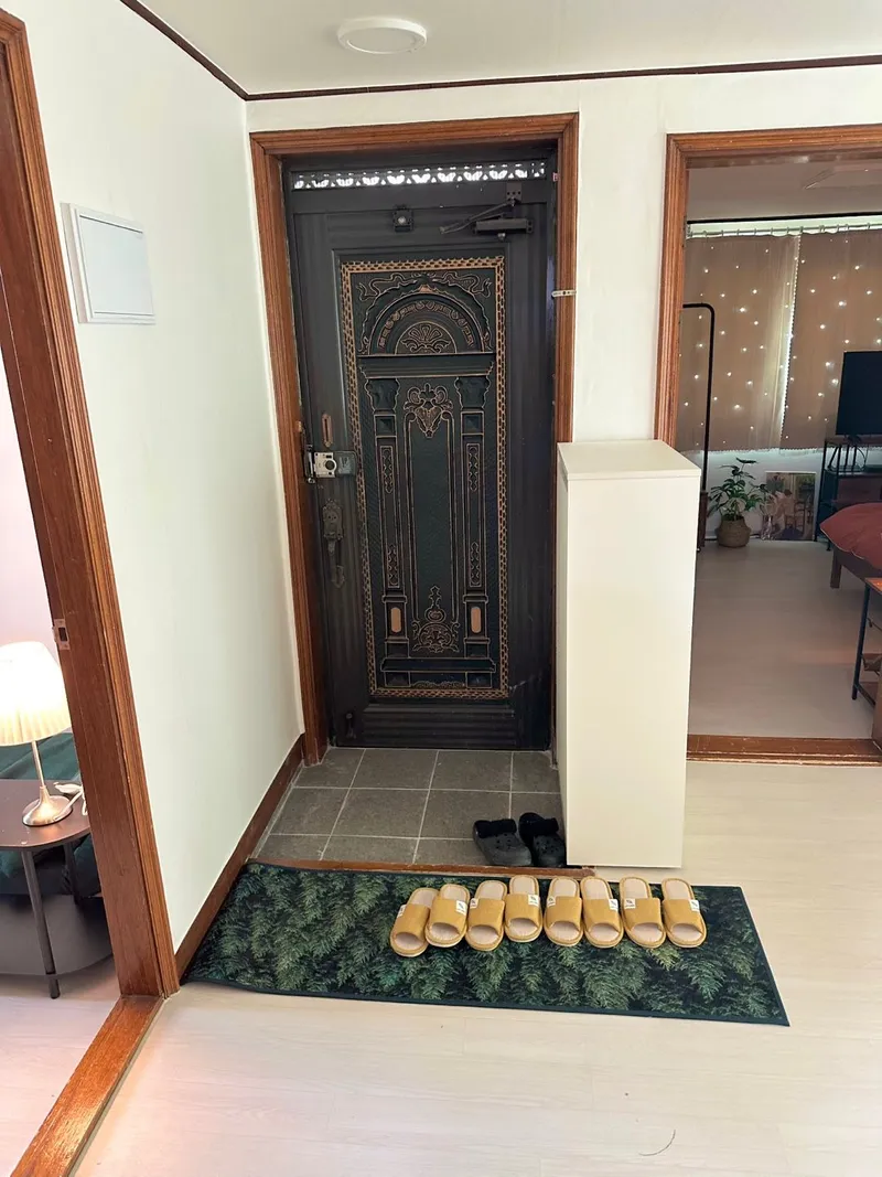 [Jongno, Seoul] Gyeongbokgung/Gwanghwamun/Seochon 3-room 3-person accommodation 17