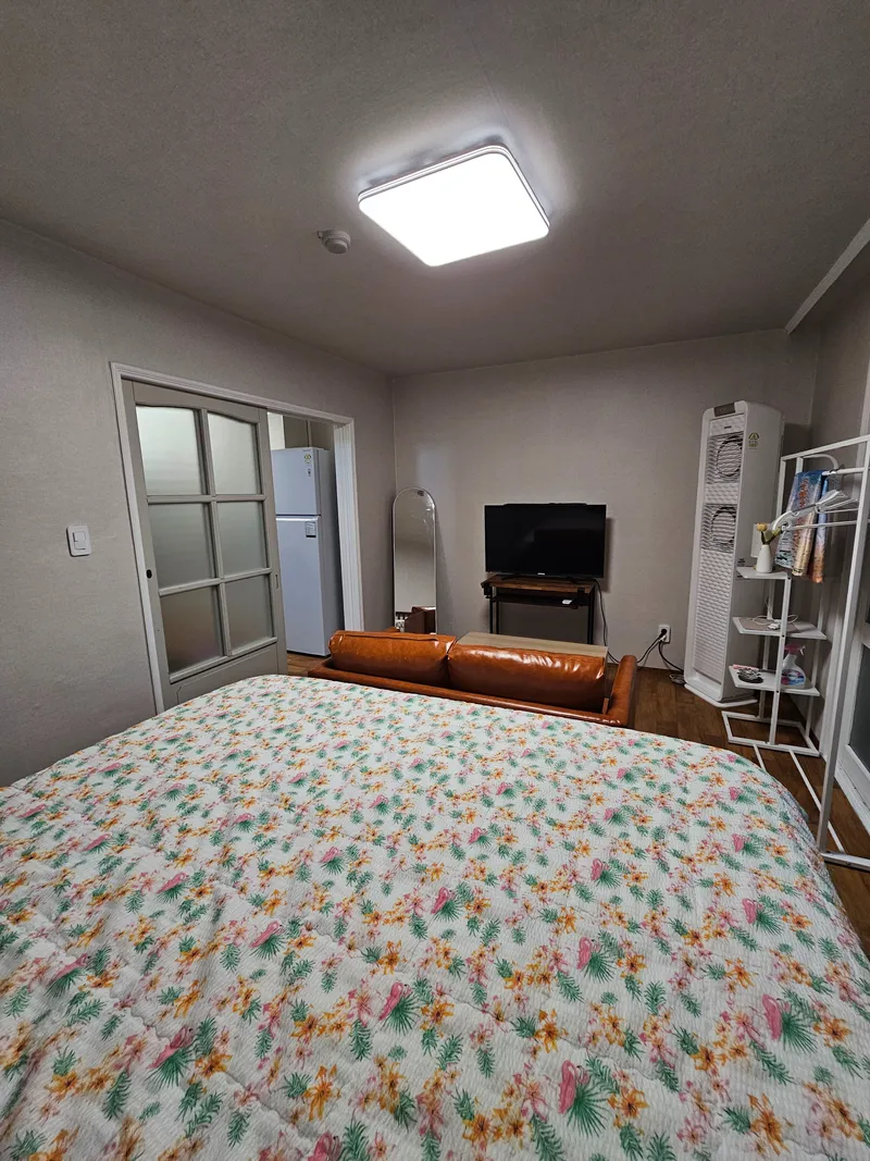 [Chuncheon][Chuncheon, Gangwon Province] Kangwon National University Hospital Remodeled Apartment for Up to 4 People 2