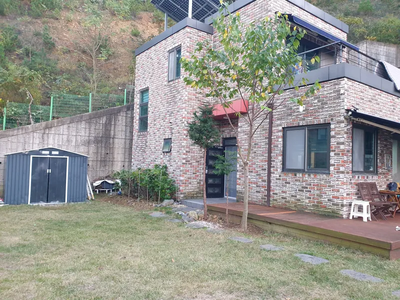 [경남 거제] 거제 수국 가득한 정원주택 16