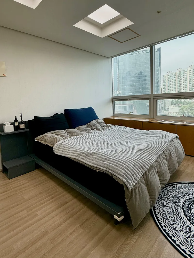 [Seodaemun, Seoul] Super-super-super station area with direct access from the subway station to the building 7