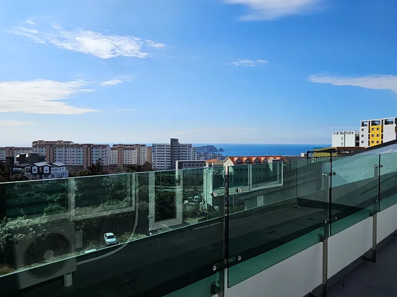 [Seoho-dong, Seogwipo] Three-Room + @ (Attic, Terrace) Ocean View Accommodation 37