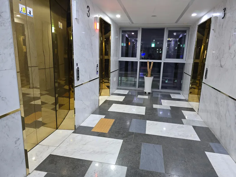 [인천 영종] 인천공항 운서역 30초 베드2개 20