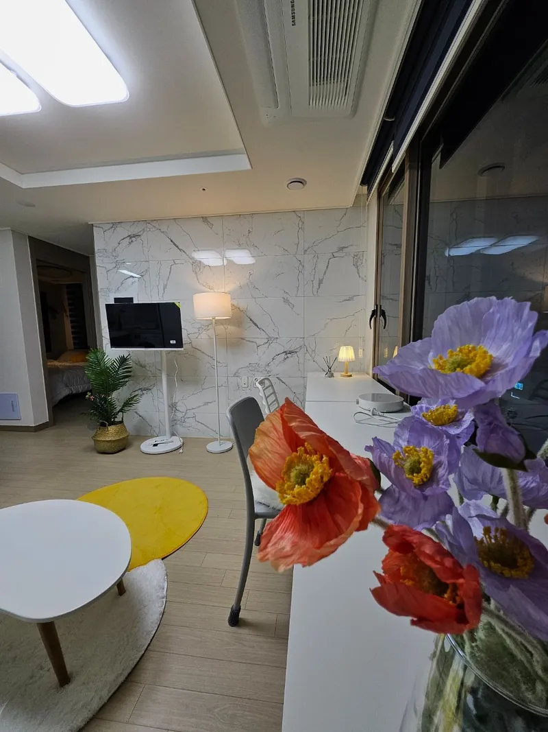 [Hwaseong] 3-minute walk from Byeongjeom Station, two-room office, fully equipped N.5 7