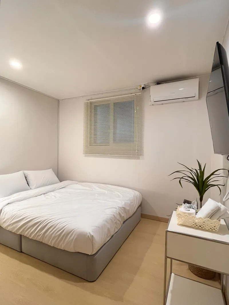 [Bucheon] 5 minutes walk from Wonjong Station, remodeled one-room + stay + room 106 4