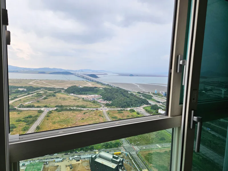 [Seohae, Incheon] Cheongna Two-Room Apartment with Unobstructed Ocean View 20