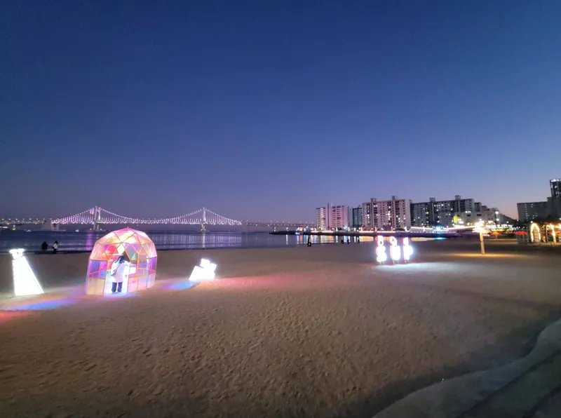 [Suyeong, Busan] A hot place, emotional accommodation just 1 minute from the beach 33