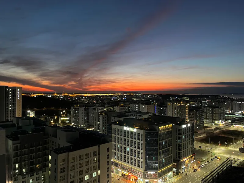 [Yeongjong, Incheon] 18th floor ocean view #5 min walk from Airport Railroad Unseo Station #Terrace 21