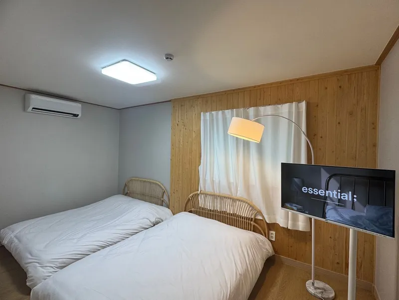 [Beophwan-dong, Seogwipo] 3 rooms (4 queen beds) / Private house / 15 minutes from Ole Market 8