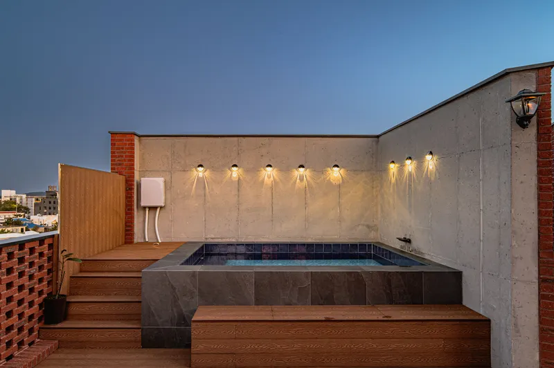 [Daejeong, Seogwipo] Entire 4th floor accommodation with a view of the ocean and Sanbangsan Mountain 41