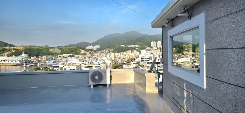 [전남 여수] 거실 바다뷰와 옥상이 있는 감성 주택 / 시내 도보5분 22