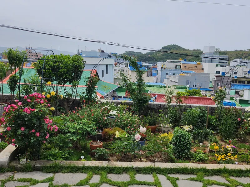 [전남 여수] 확트인 전망과 잘 정돈된 정원 아늑한 숙소 55