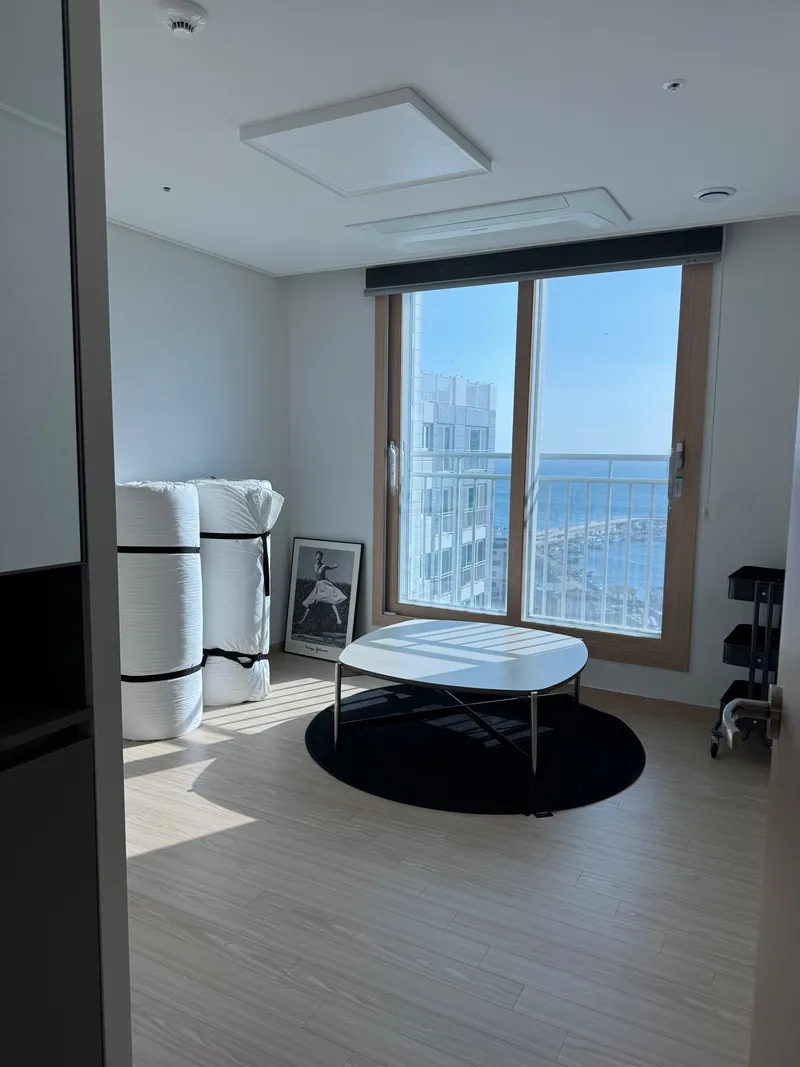 [Gangneung][Gangneung, Gangwon-do] Sensational full ocean view, 17th floor, fully furnished interior stay 13