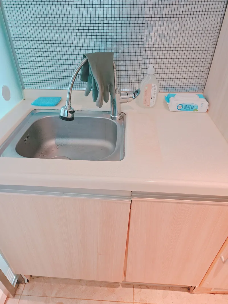 [Jongno, Seoul] Fully furnished duplex high-rise apartment with Cheonggyecheon view, 1 minute from Jonggak Station, Jongno 3-ga, Gwanghwamun 10