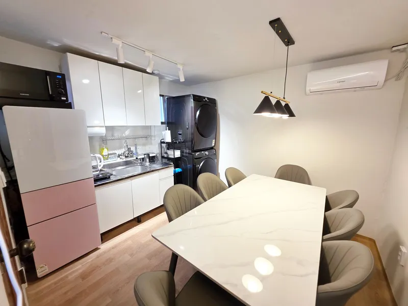 [Dongdaemun, Seoul] Hanok/Seongsu/11 people/4 rooms/2 bathrooms/Dapsimni/Air conditioner/Washer/Dryer 12