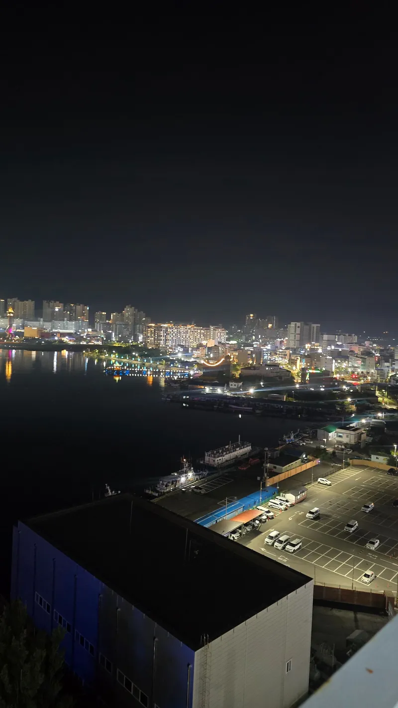 [Sokcho] The best night view of Cheongcho Lake 21