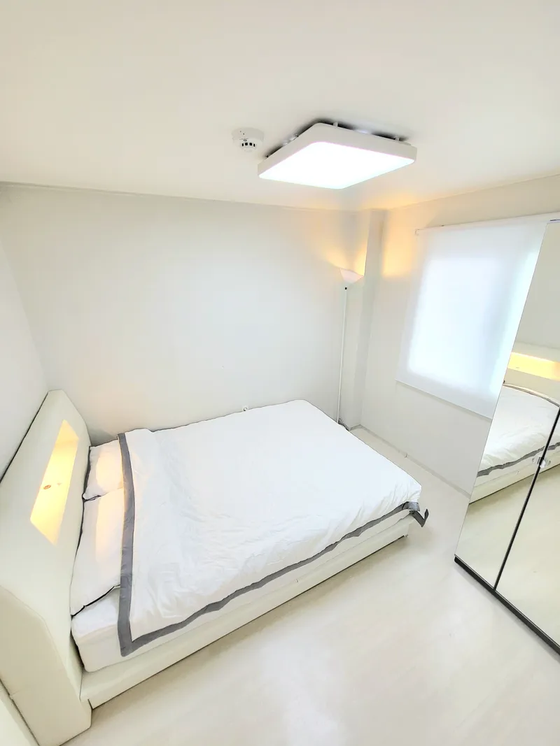 [Gijang, Busan] Chilam pretty sea view house two room queen size bed 10
