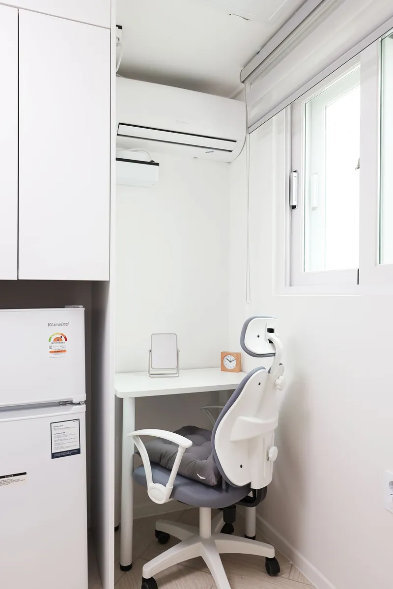[Yangcheon, Seoul] Premium full-option 403 remodeled 2-minute walk from Sinjeong Station 5