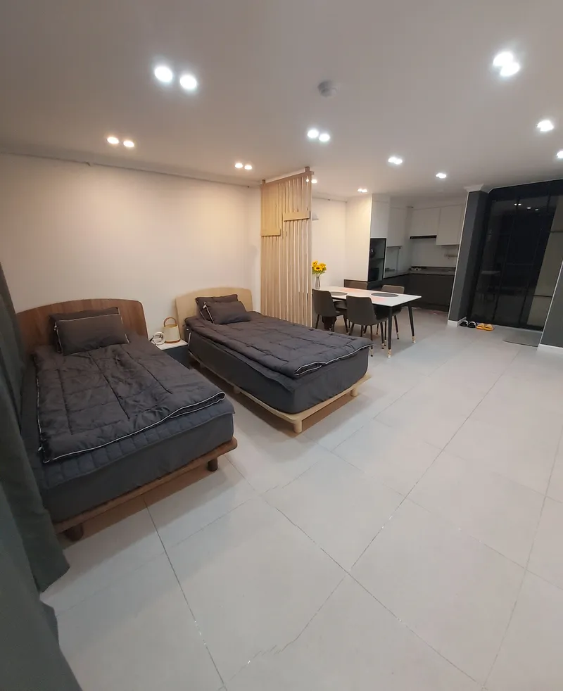 [전북 군산] 군산대 인근 화이트와  그레이톤으로  리모델링한  세련된집 8