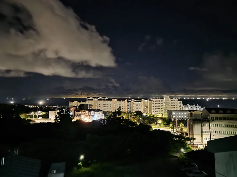 [Seoho-dong, Seogwipo] Three-Room + @ (Attic, Terrace) Ocean View Accommodation 43