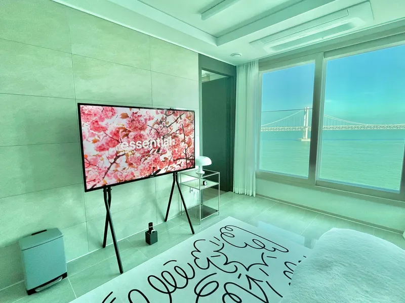 [Suyeong, Busan] 2-room apartment with a fantastic front view of Gwangan Bridge, available for 10 people at a special price. 13