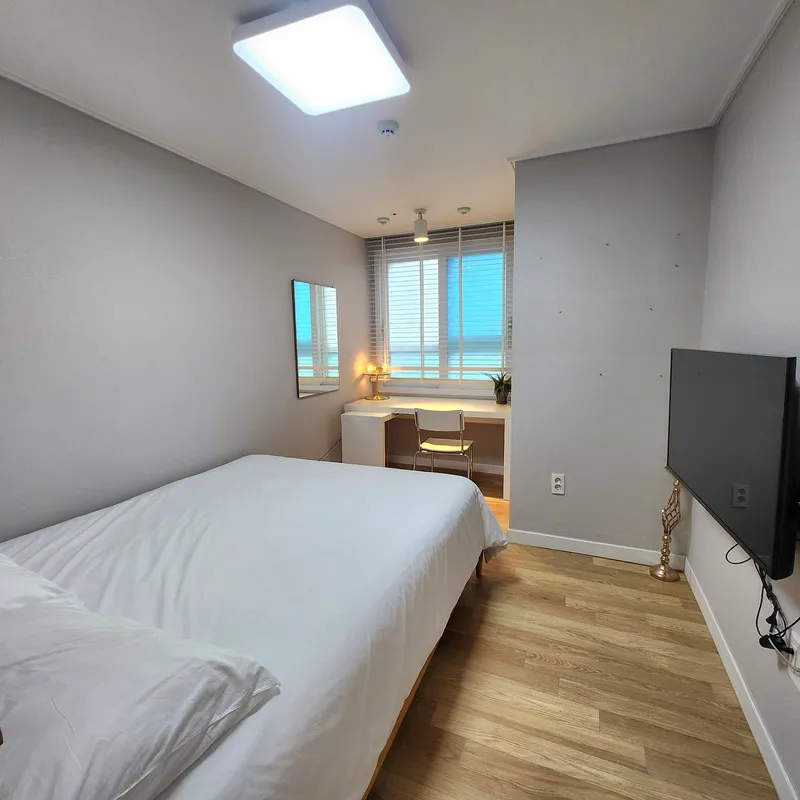 [Suyeong, Busan] Healing accommodation 2 minutes from the beach 11