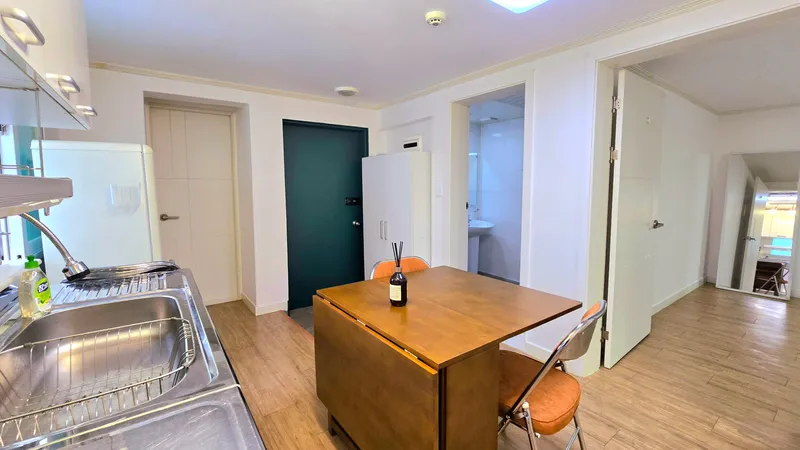 [Gangnam, Seoul] Gangnam Station Super Special Price 4 Minutes Fully Option Two Room 6