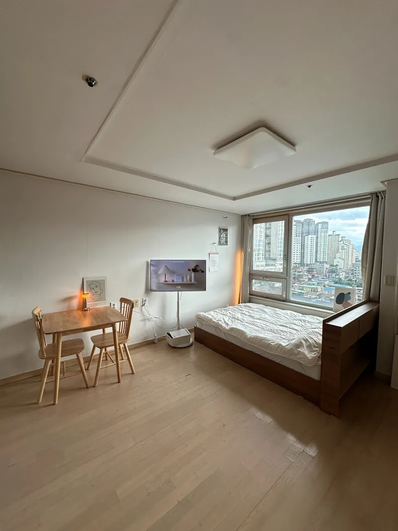 [Gwangjin, Seoul] 10-second walk from Konkuk University Station + luxury views 7