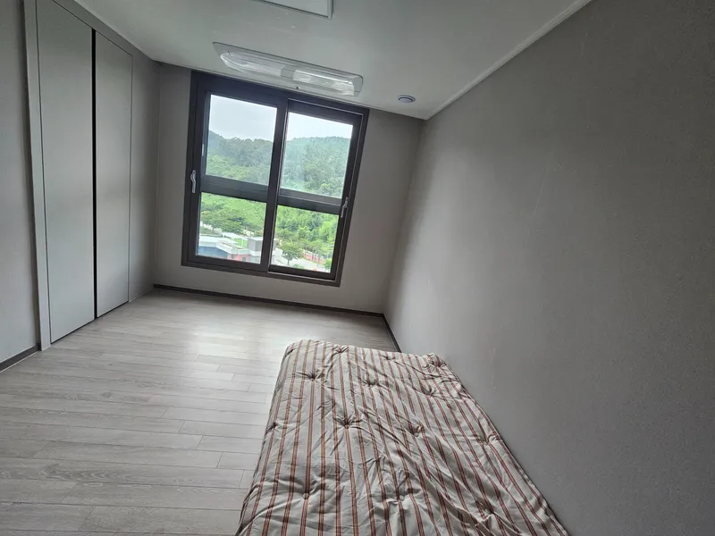 [Gijang, Busan] Newly built apartment with 3 bedrooms and 2 bathrooms, with a special ocean view/Great place for golf 5