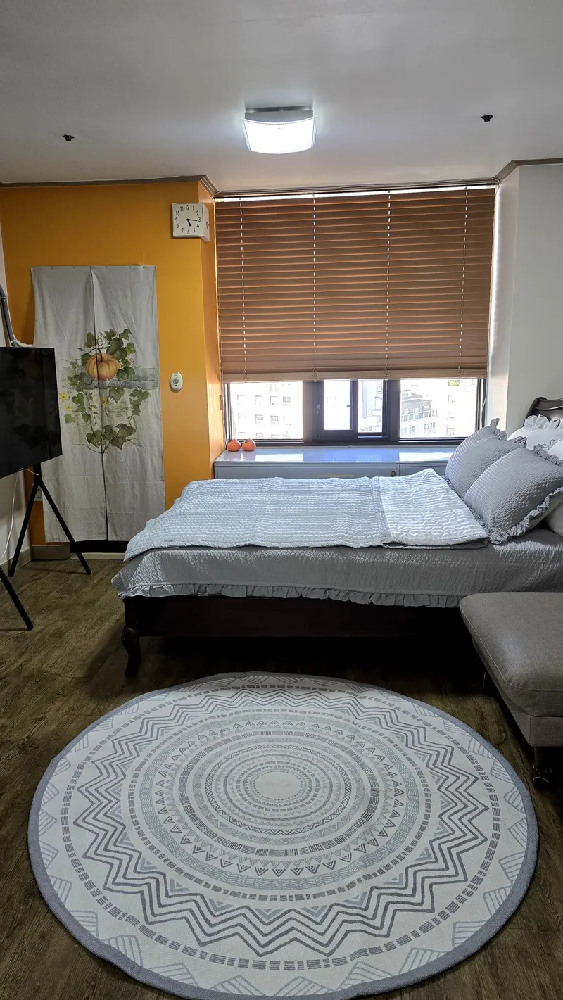 [Nohyeong-dong, Jeju] 10 minutes from the airport to the sea, 5 minutes from a large mart and hospital, safe and clean officetel 12