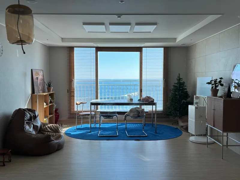 [Gangneung][Gangneung, Gangwon-do] Sensational full ocean view, 17th floor, fully furnished interior stay 19