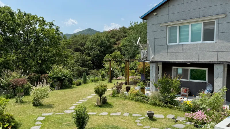 [Miryang] 140 pyeong wide independent yard in Mountain View, all fenced detached house #Dogs allowed 21
