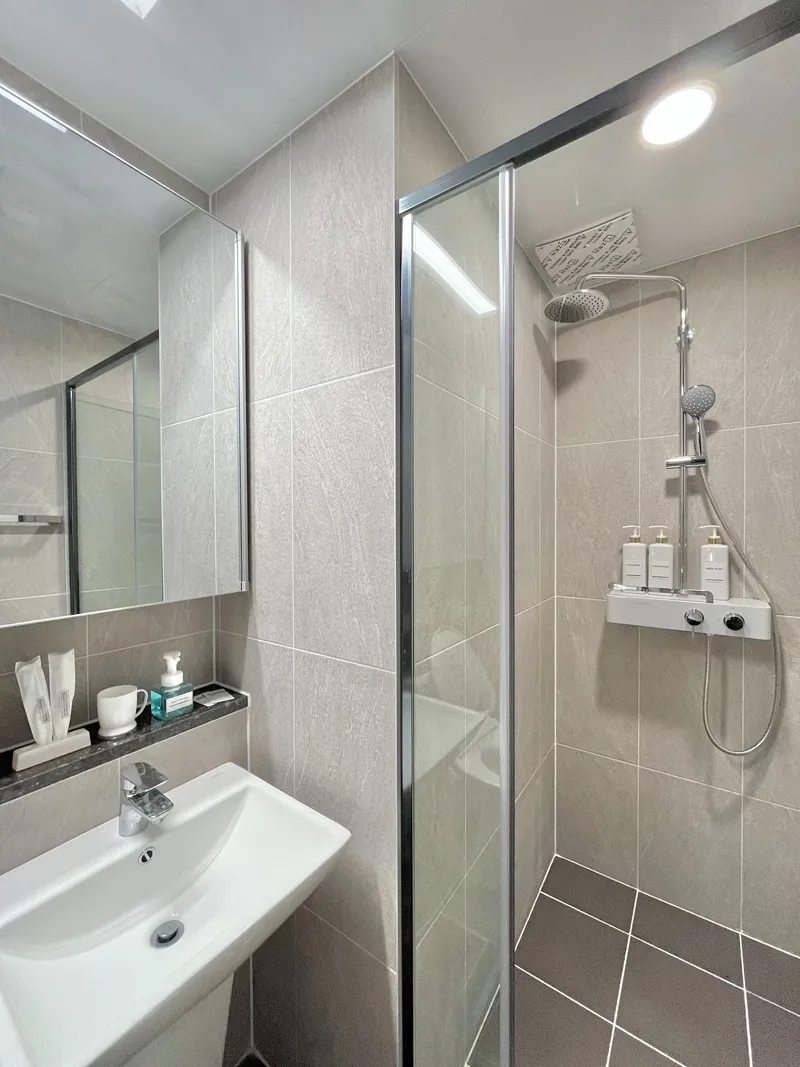 [Suyeong, Busan] 2-room apartment with a fantastic front view of Gwangan Bridge, available for 10 people at a special price. 10