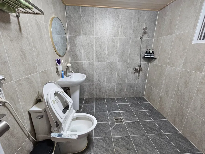 [Gyeongju] Donggung Pool Stay, a detached house in Bomun Tourist Complex, 10-minute walk from Bomun Lake 11