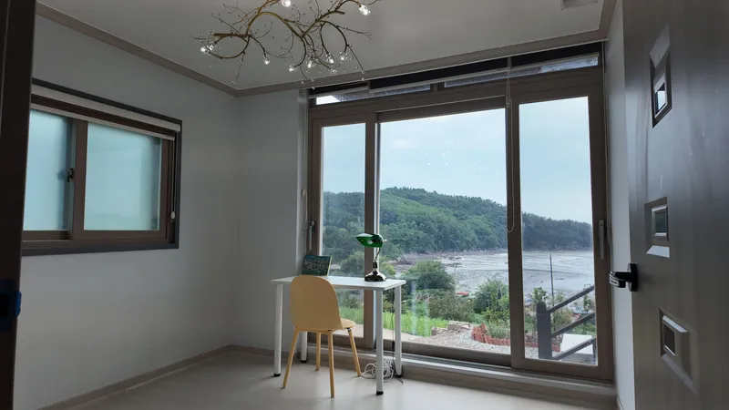 [Haenam] A 30-pyeong Netflix villa for one team, undisturbed. 8