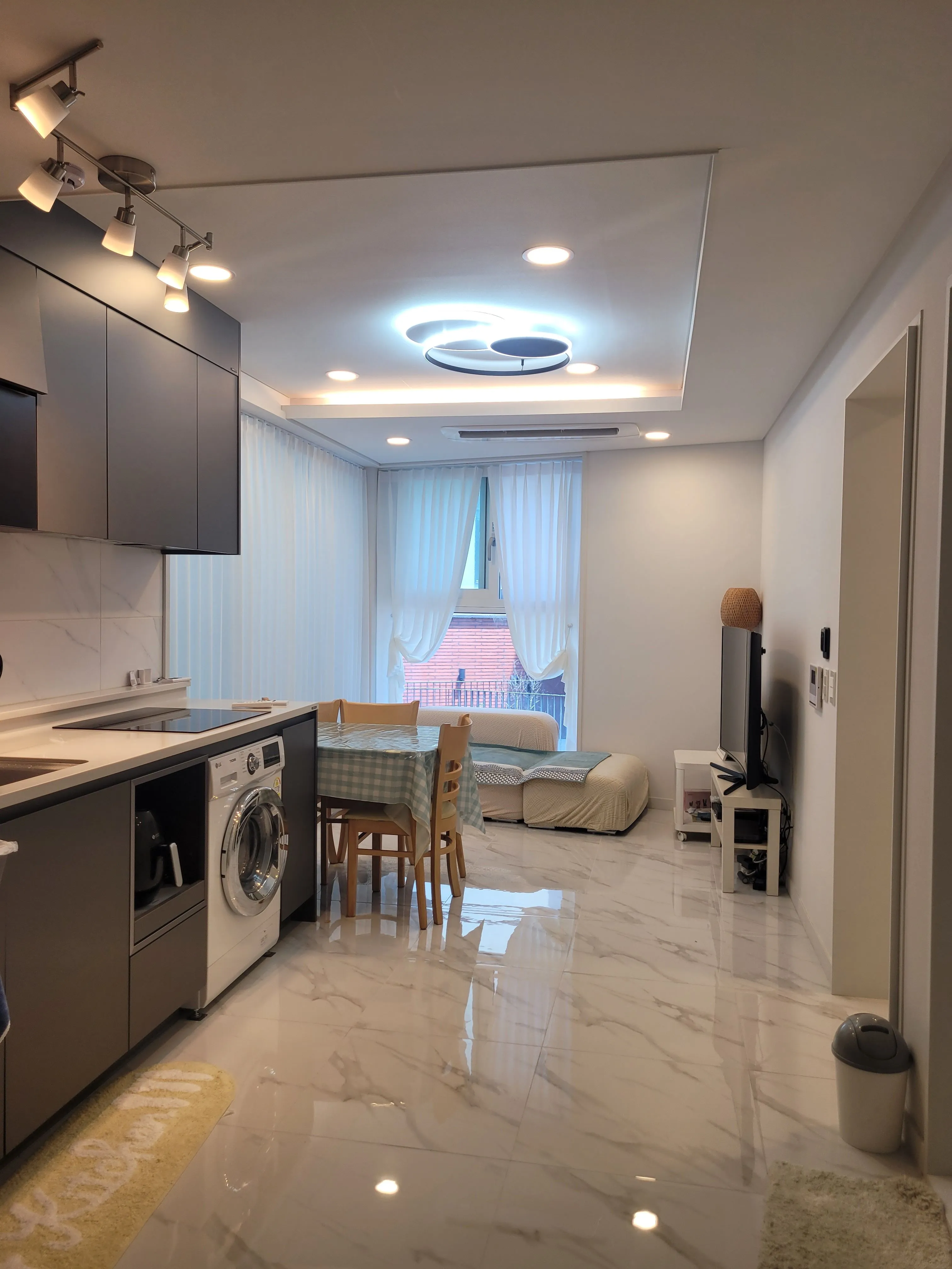 Hongji-dong Quiet Two-Bedroom House