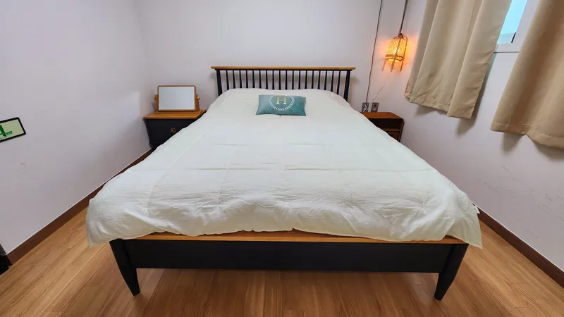 [Hallim, Jeju] 5 minutes by car from Hyeopjae, Geumneung, and Biyangdo, a two-story, stone-walled townhouse 6