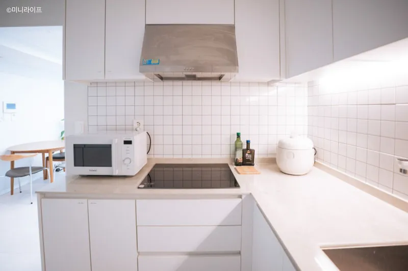 [Songpa, Seoul][Seoul Gangnam Jamsil] Seokchon Lake, free designated parking, 3 rooms, 2 bathrooms, elevator, new building 15