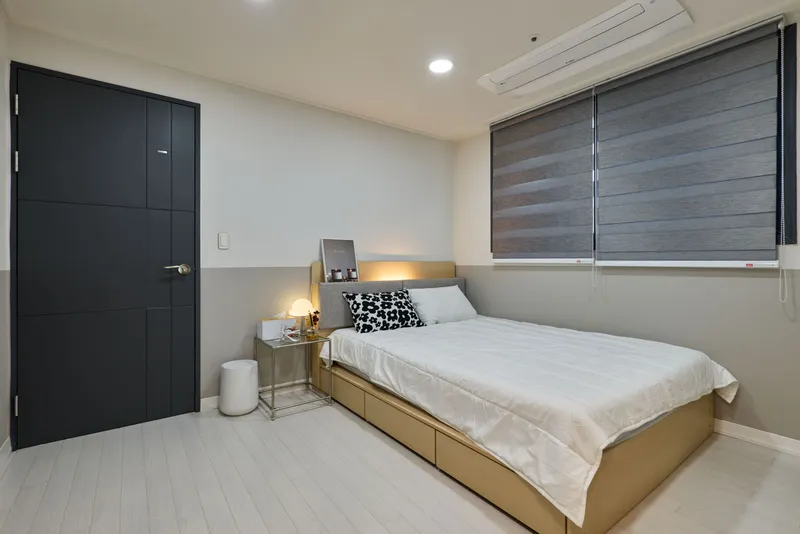 [Yeongdeungpo, Seoul] Clean, newly built, 4-person, 3-room apartment near Daebang Station 3