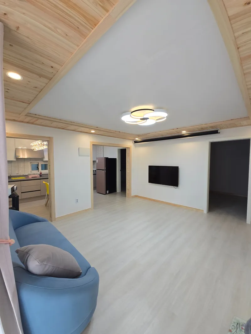 [Sokcho] 4 rooms with a view of Seorak Port and Seorak Mountain (three rooms + separate building) 18